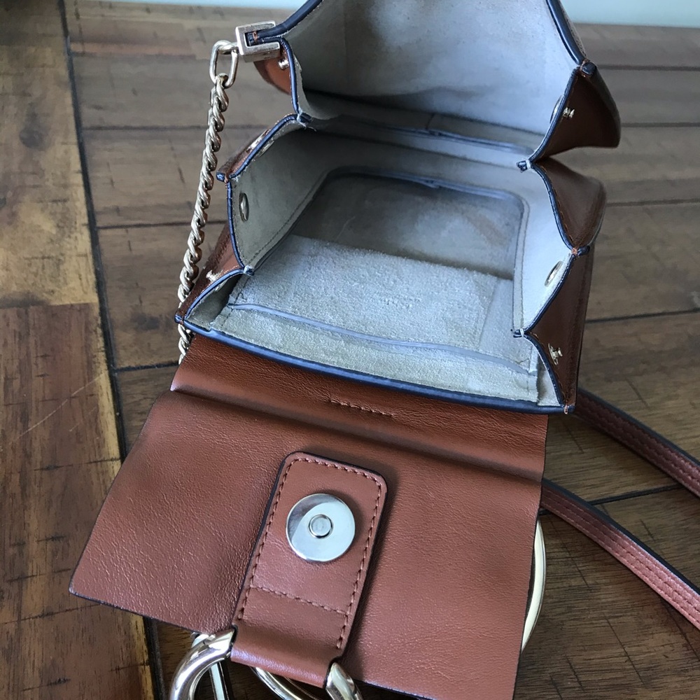 Chloe - Picture 3 of 8